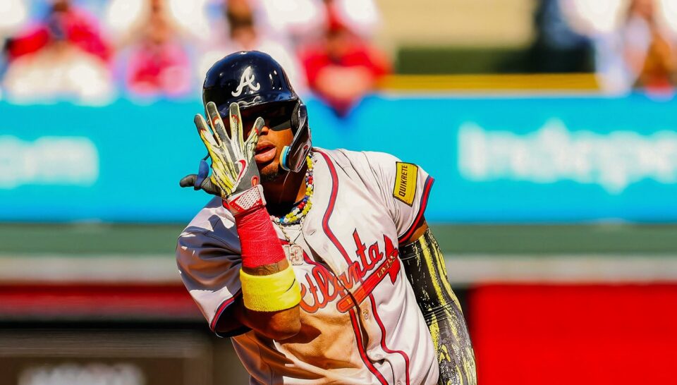 Ronald Acuña Jr. se destacó ante los Dodgers y anotó su segundo jonrón del año