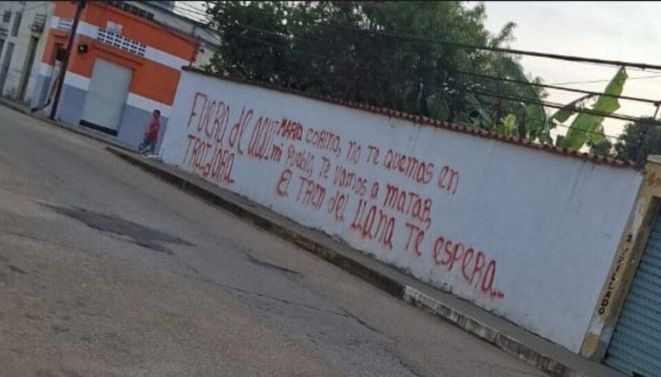 Guárico | Amanecieron graffitis con amenazas a María Corina: "Te vamos a matar"