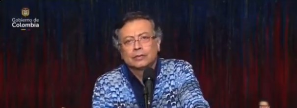 Petro arremete contra los medios privados de Colombia por no transmitir en vivo sus alocuciones